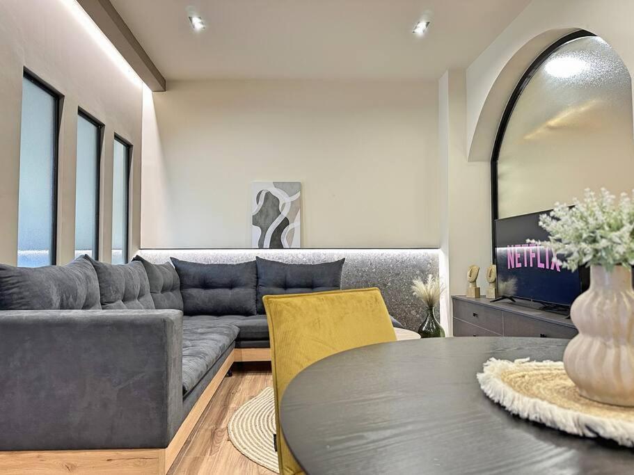 Oasis Luxury Apartments Erétria Eksteriør bilde